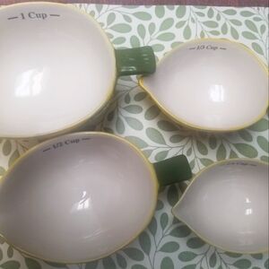 lemon measuring stacking cups set